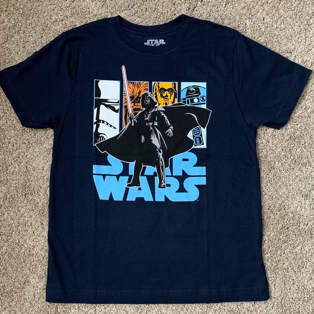 NWOT! Boy’s Star Wars Medium Size Tee